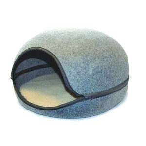 Buster & Beau Oslo Pod Cat Bed